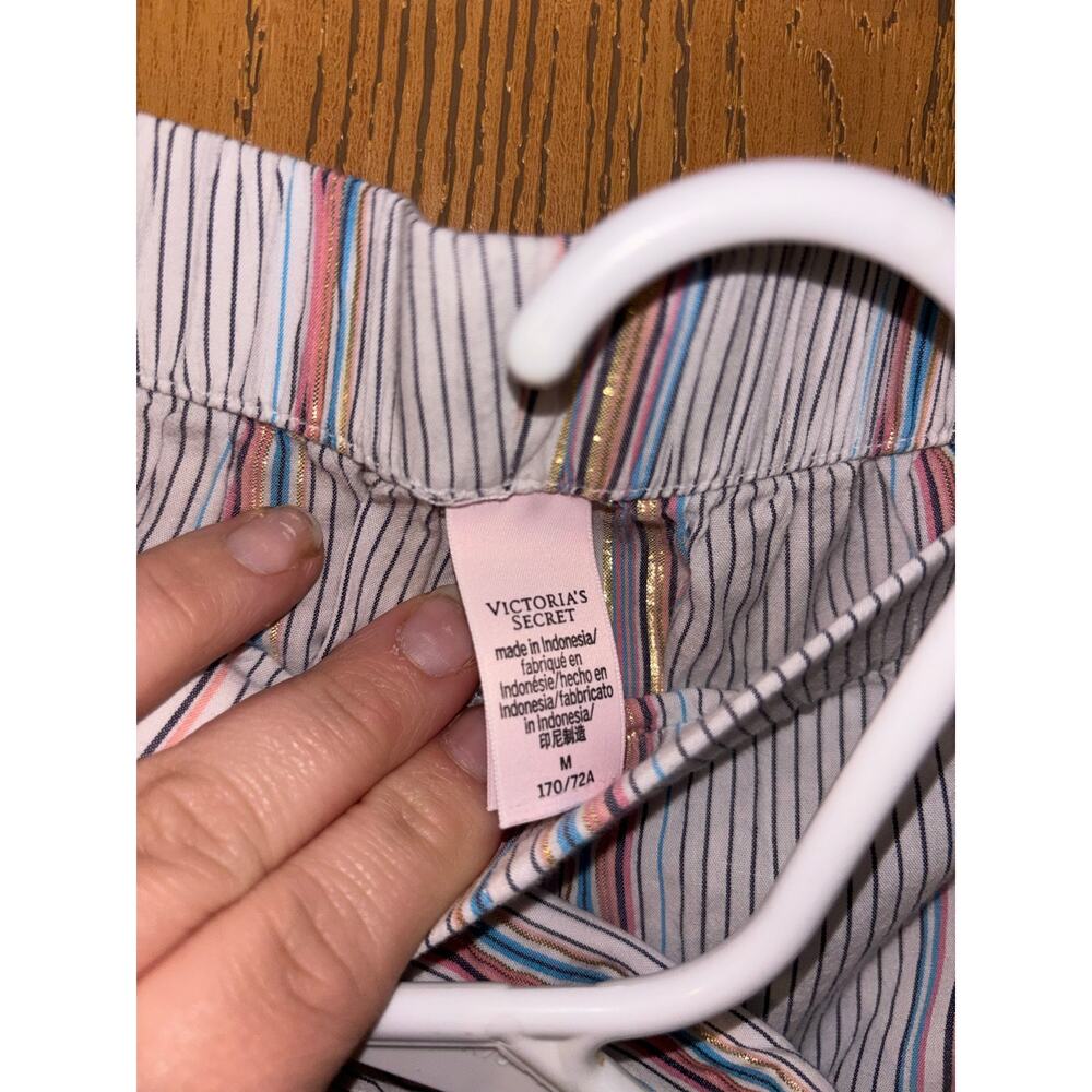 Victoria’s Secret women’s two-piece pajama set button down top and pants medium - Picture 5 of 5